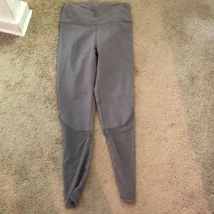 Fabletics grey leggings